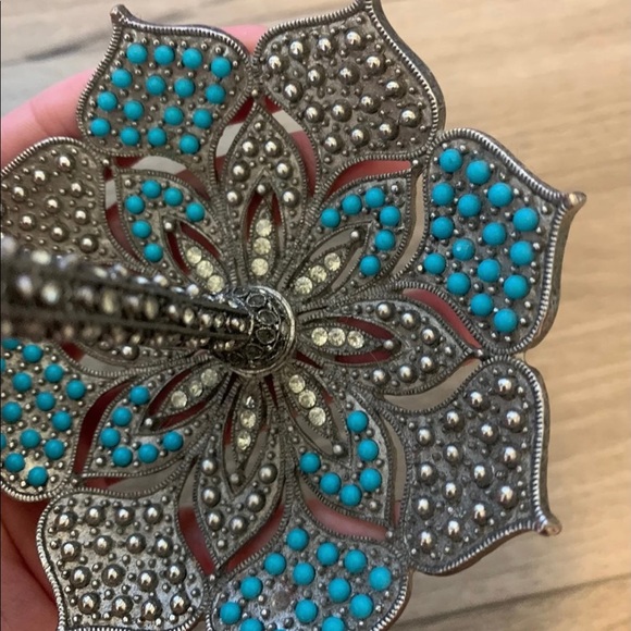 Ring Holder - Picture 2 of 4